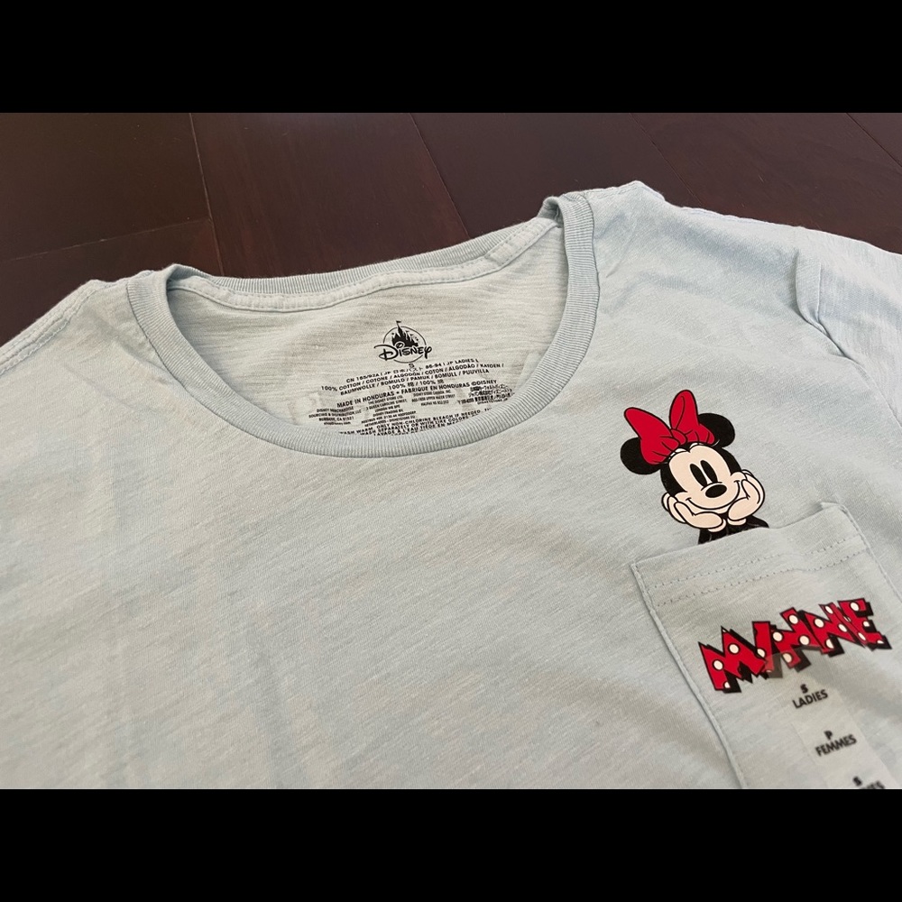 Disney Minnie Mouse front pocket tee, size Small - Picture 2 of 7
